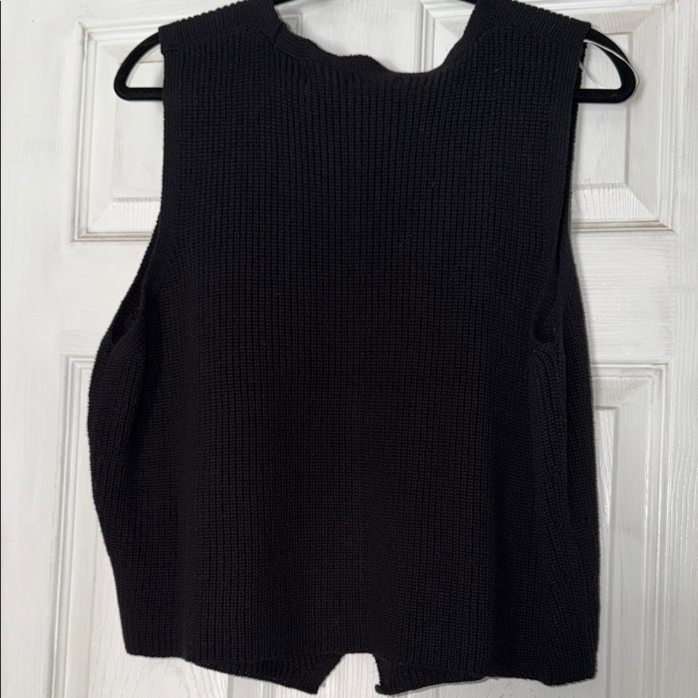 Fashion Nova Black V-Neck Button-Front Knit Vest - Picture 3 of 4